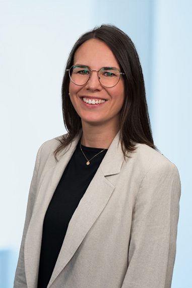Luisa-Niedermeier_381x570px Luisa Welzmiller